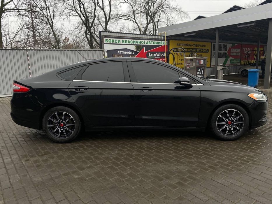 Продам Ford Fusion
