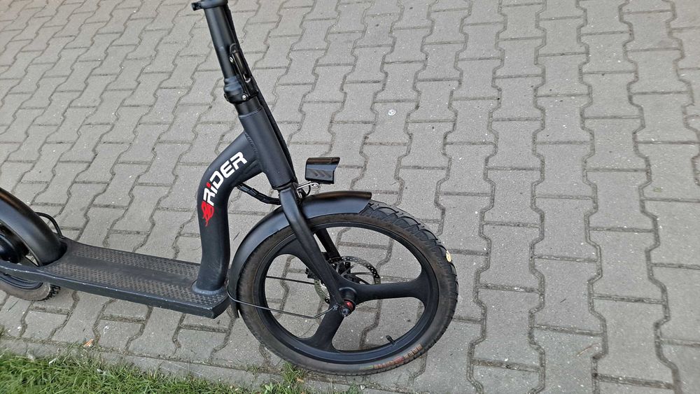 hulajnoga elektryczna Rider Monster