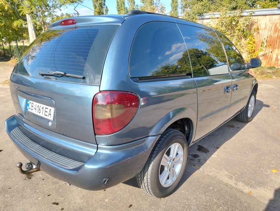 Продам Крайслер Вояджер