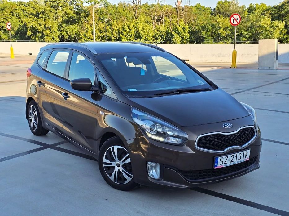 Kia Carens