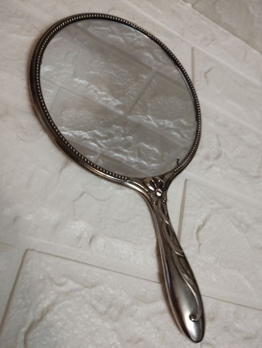 Дзеркало вінтажне