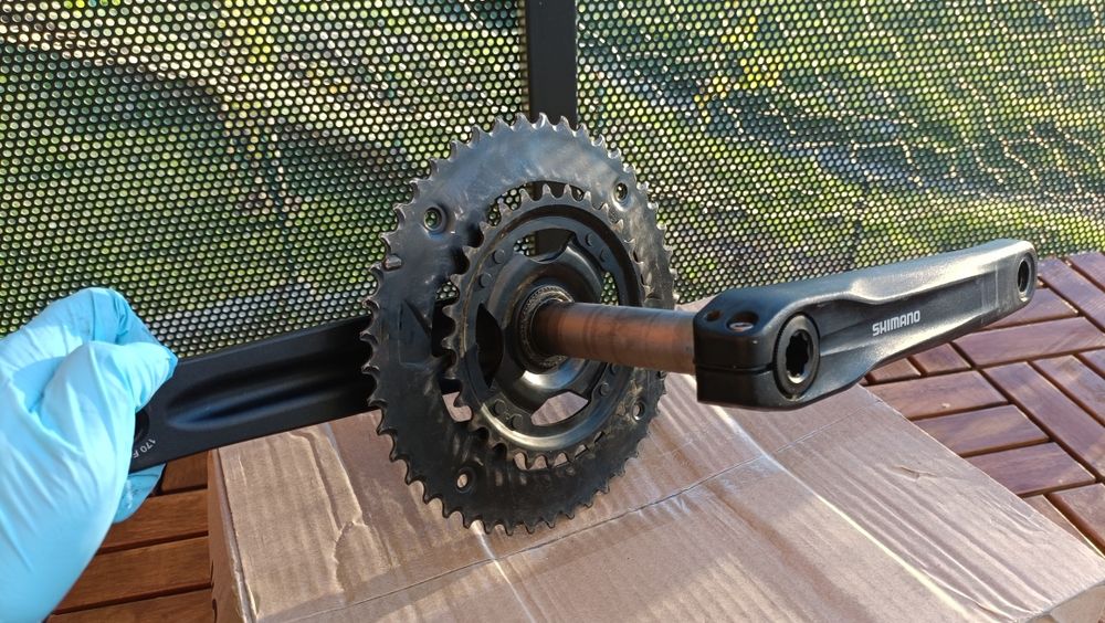 Mechanizm korbowy SHIMANO Alivio FC-MT210