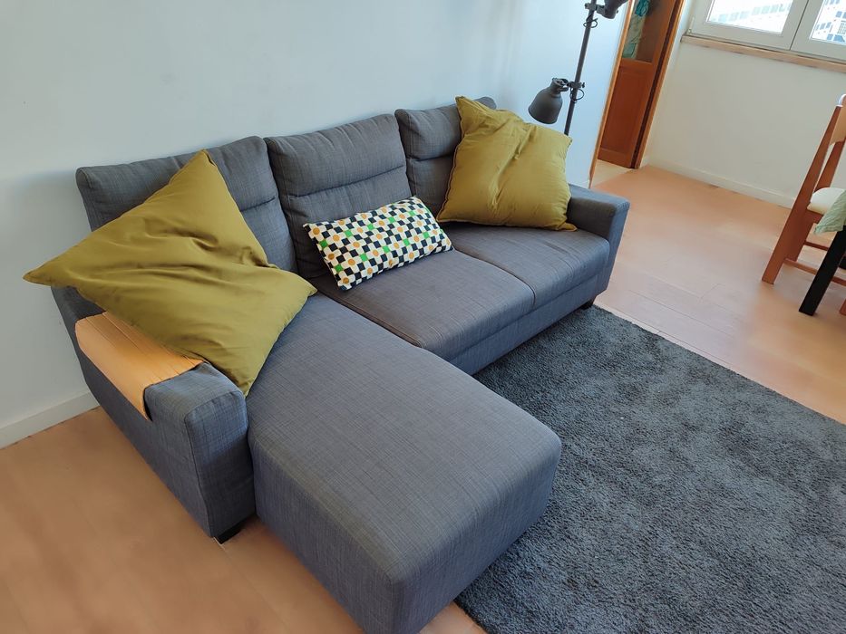 Sofá IKEA com chaise longue