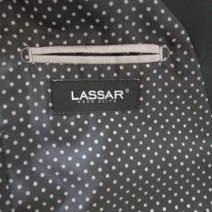 Czarny smoking Lassar