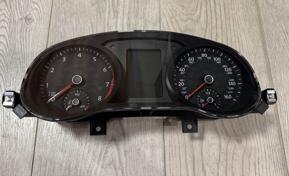 Приборка MFA+ VW Jetta PQ25 5c6920976d щиток приладів мфа+ джетта