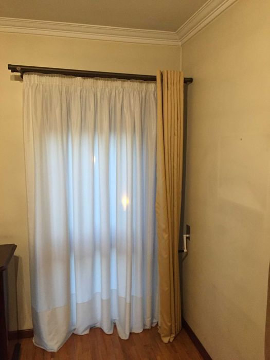 Cortina de seda de quarto