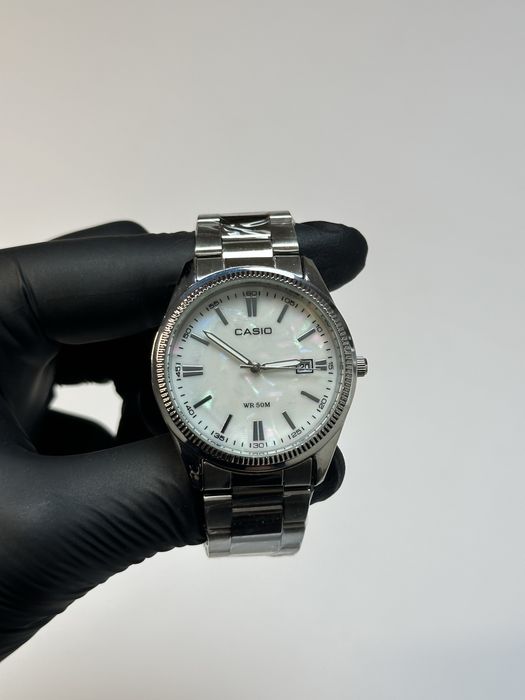 Новий годинник Casio / часи касіо