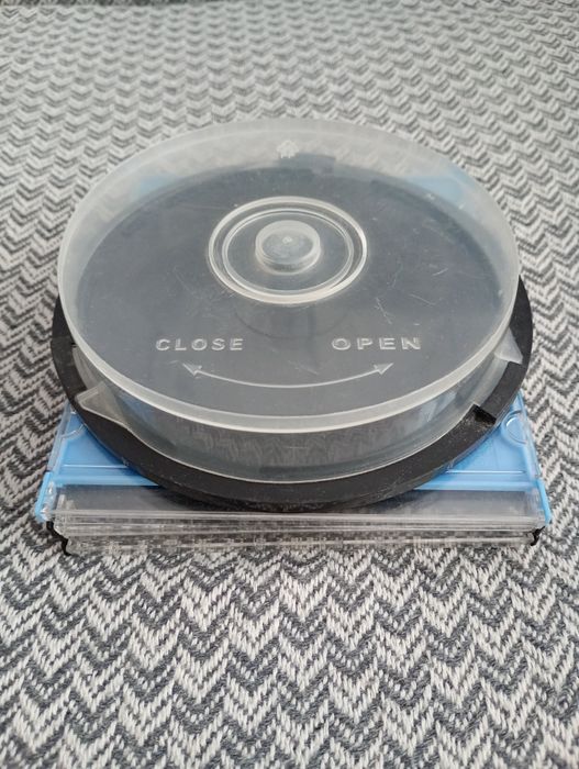 Puste opakowania etui na płyty CD komplet