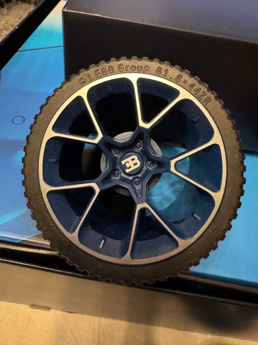 Lego Technic 42083 Bugatti Chiron