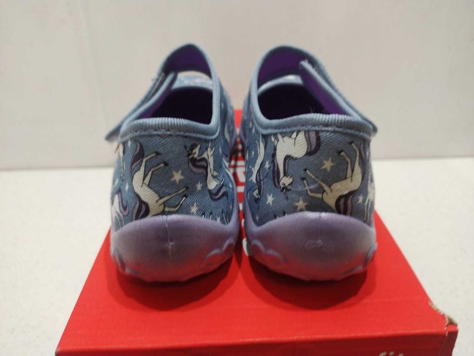 Новые тапочки Superfit 32р
