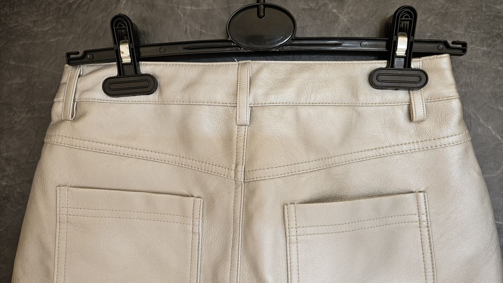 George spódnica damska mini srerbrna roz. 10(M) imitacja skóry. Nowa