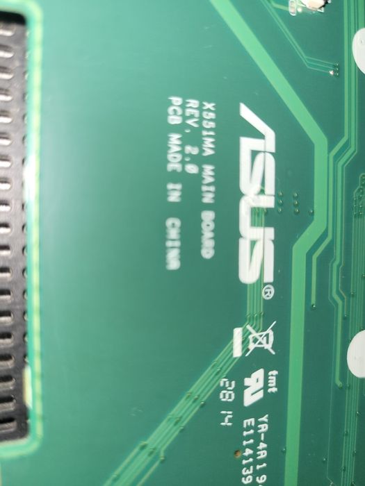 Ноутбук Asus x551m