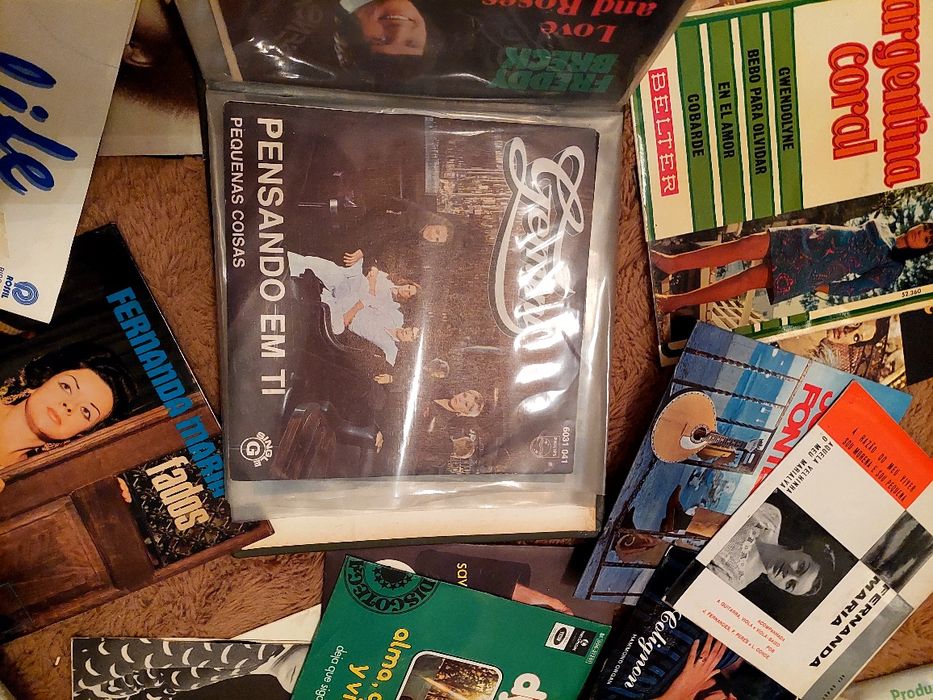 Álbum de 36 discos de vinil - 7"