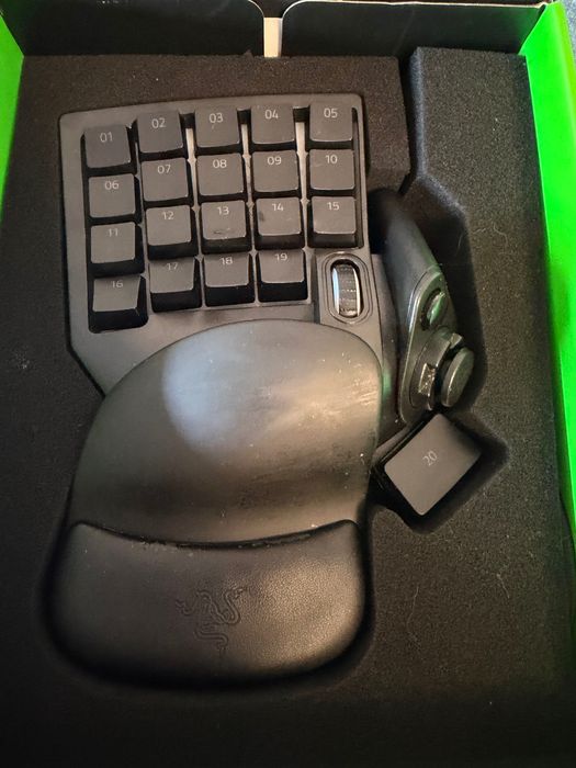 Razer Tartarus V2 em Excelente Estado