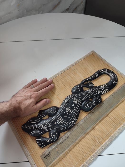Escultura Osga Madeira Tribal