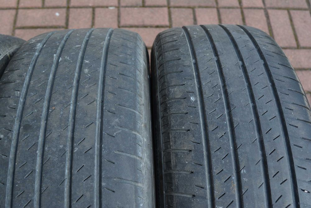4x 225/60/18 Bridgestone Dueler H/L 33