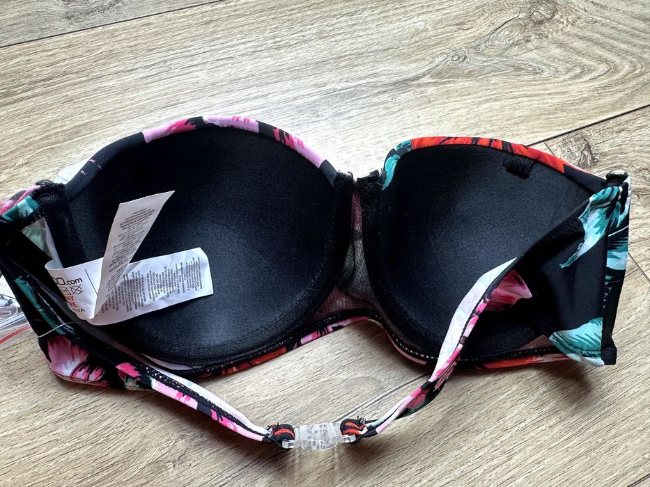 Boohoo gora bikini kwiaty nowa S