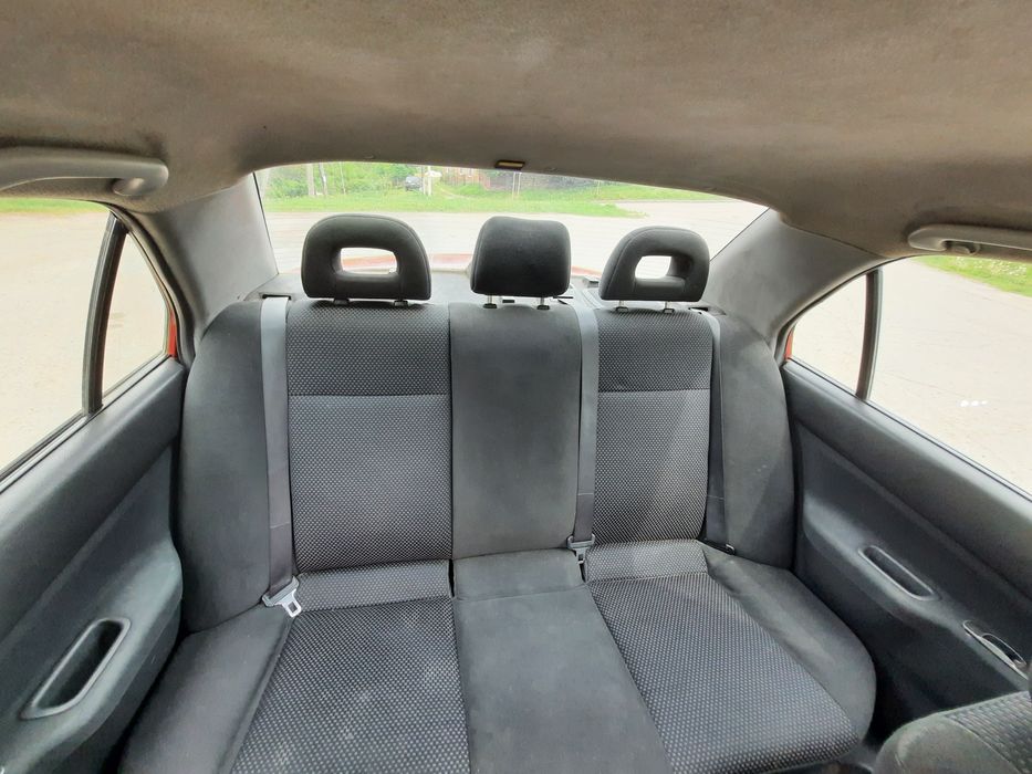 Mitsubishi Lancer
