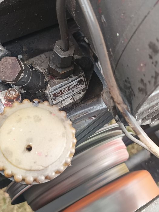 Traktorek ogrodniczy