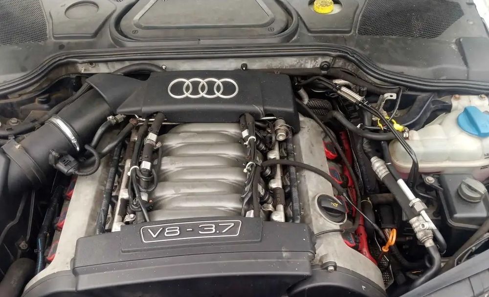 Audi A8 rok 2002