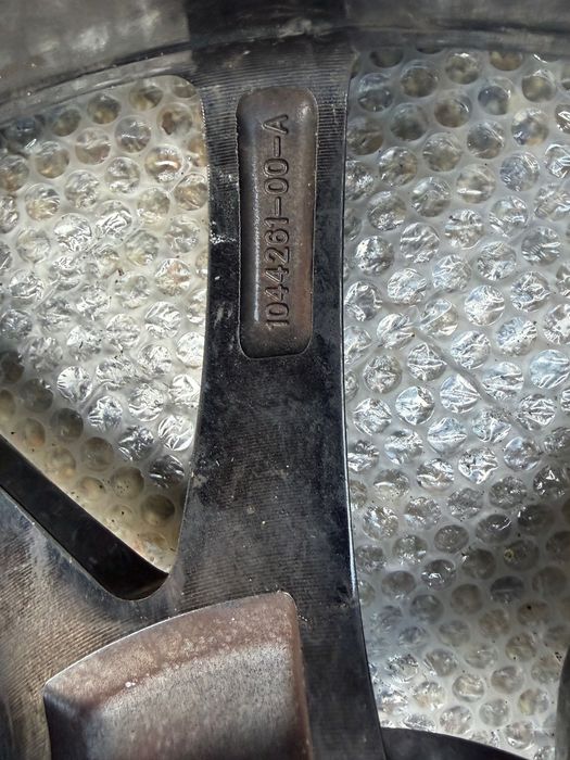 Felga Aluminiowa TESLA 3 AERO 5x114.3 ET40 8.5x18” ORYGINAŁ