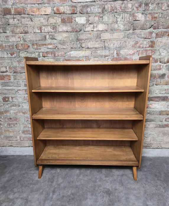 Biblioteczka vintage prl po całkowitej renowacji