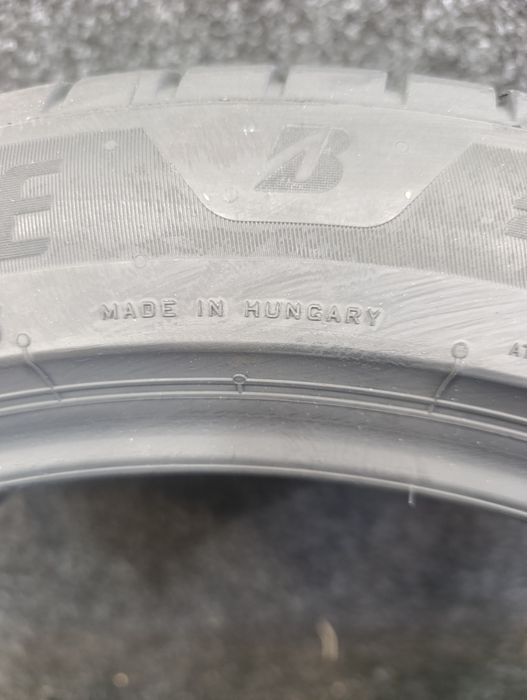 Шини 255/45R20 Bridgestone