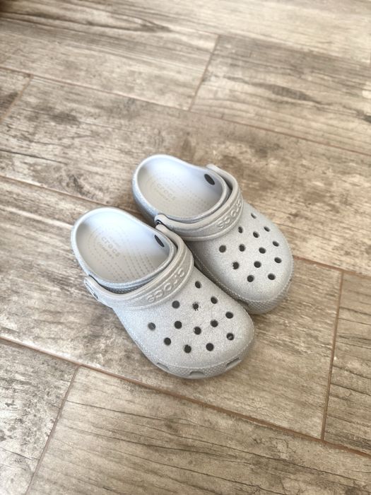 Дитячі Crocs срібні  С10