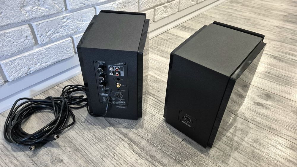 Głośniki aktywne 2.0 Edifier R1850DB