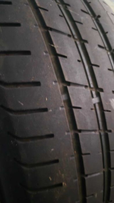 Conjunto 4 pneus usados PIRELLI P Zero 255/40 R21 com bom piso