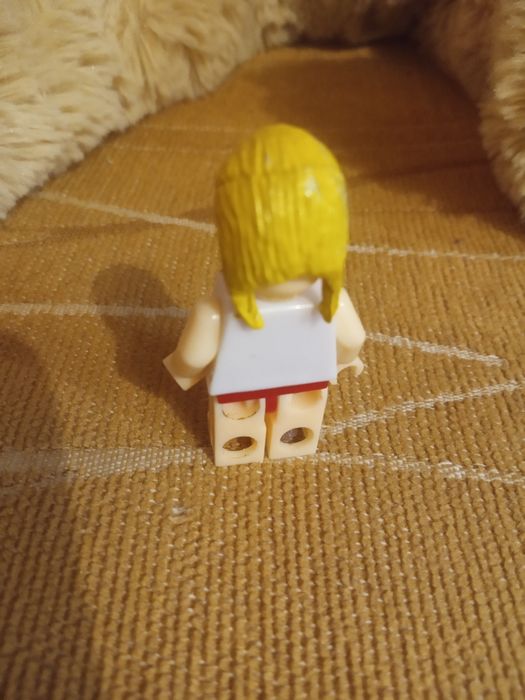 Figurka lalka LoL z kolocków lego plus pieczątki Lol stępelki