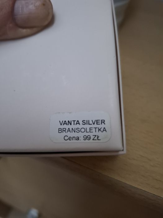 Elegancka bransoletka z cyrkoniami