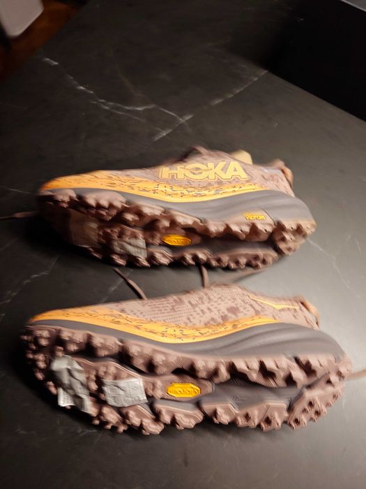 Damskie buty Hoka Speedgoat 6 GTX rozm 40