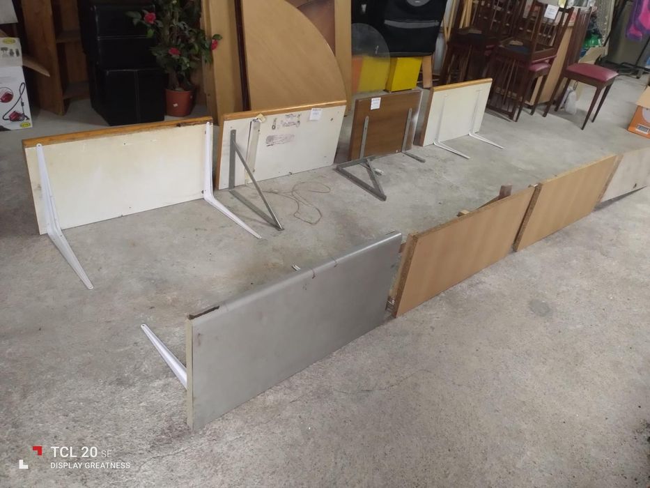 Conjunto De Sete Prateleiras E Uma De Canto Com Suportes