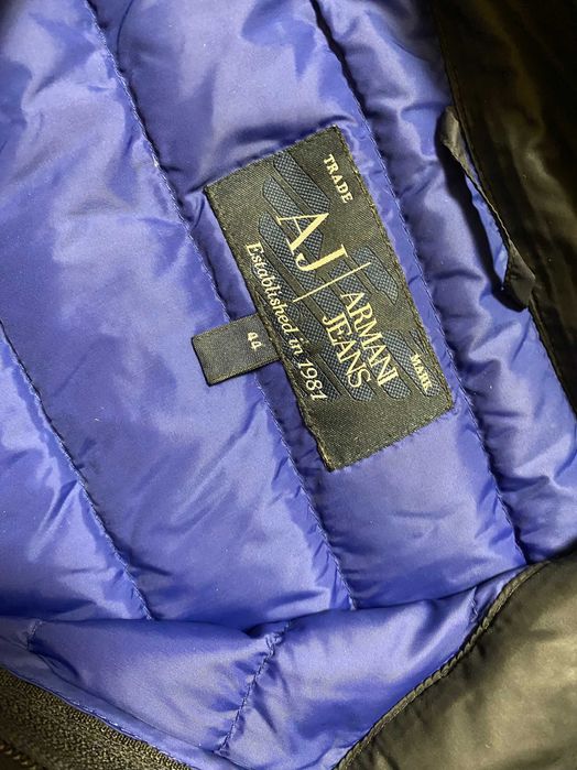 Куртка черная armani jeans 44р