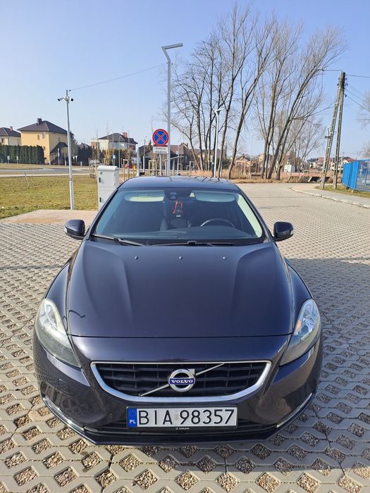 SPRZEDAM VOLVO V40 2.0 diesel