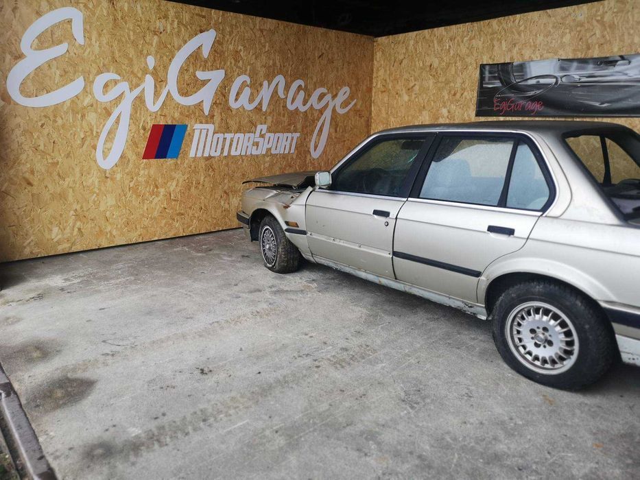BMW E30 324TD _ Para Peças