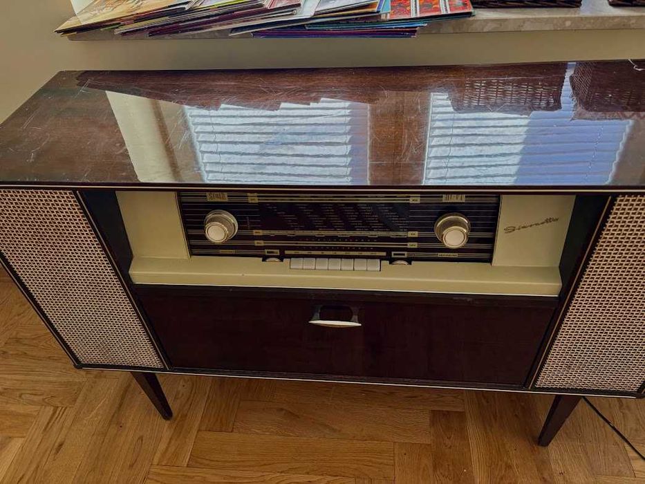 Szafa grajaca radio Smonetta vintage retro