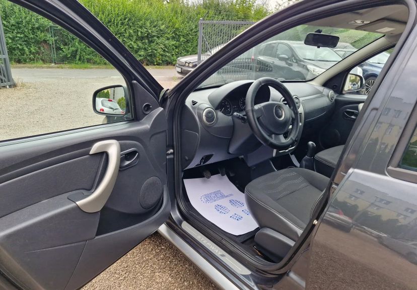 Dacia Sandero Stepway 2010 бензин 1.6 (87к/с) пасує під ГБО