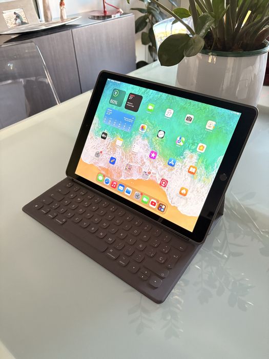 iPad Pro 12.9" (1.ª Geração) Wi-Fi – Excelente Estado + Teclado + Apple Pencil
