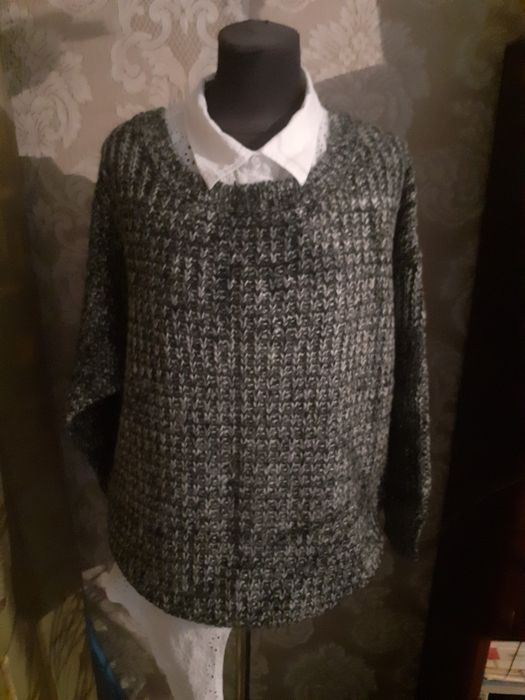 Отличный джемпер! Размер 58-62!Распродажа. !