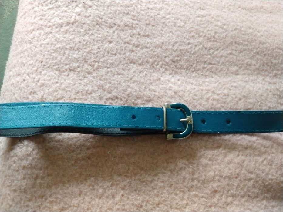 Pasek damski niebieski.
