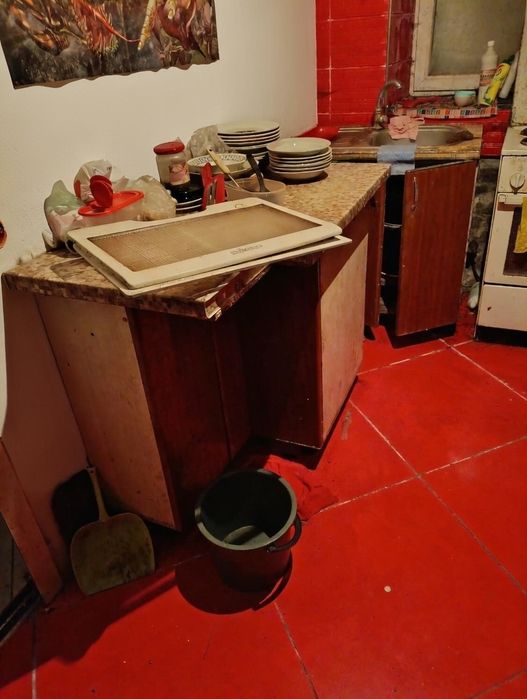 Віддамо безкоштовно меблі яки на фото