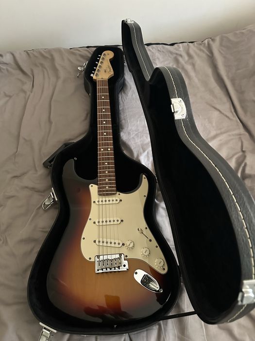 Fender American Stratocaster RW3TS USA…