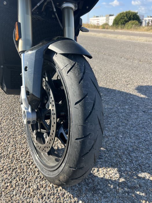 BMW S1000XR Triple Black 2023 (Reservada)