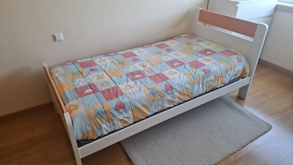 Quarto criança usado em bom estado
