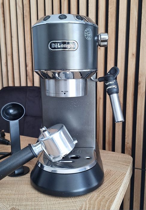 Ekspres do kawy, delonghi