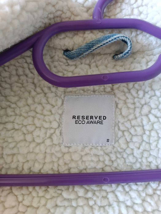 Kurtka przejściowa Reserved S!