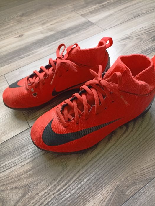 Korki Nike rozm 35,5