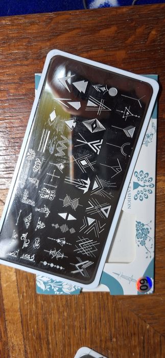 Пластини для стемпінга